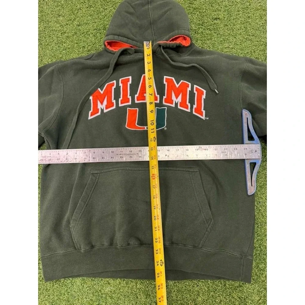 The Unbranded Brand vintage miami